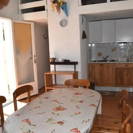 Les Leucatines 1 - T2 Mezzanine 6 Couchages Port Mae-7184 * 勒卡特